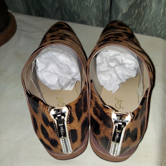 Booties - Picture 3 of 6